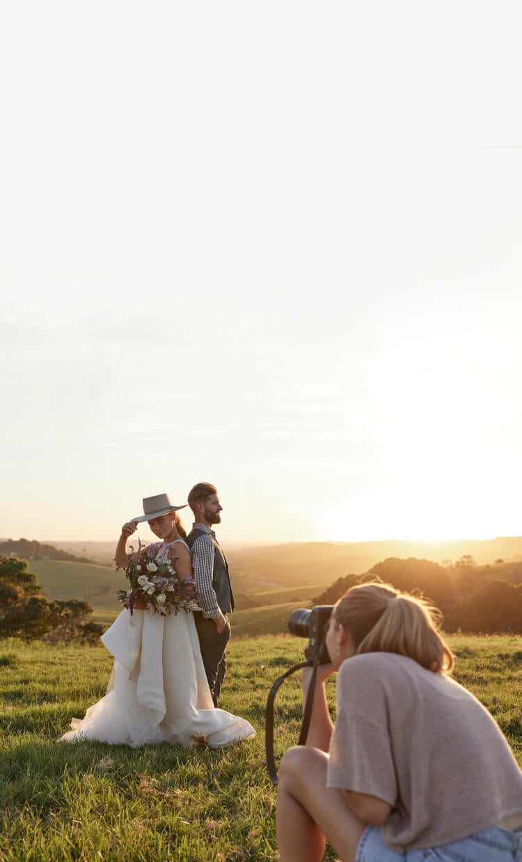 Wedding photography posing inspo